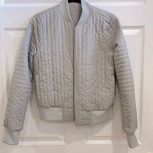 Lululemon women’s reversible non-stop bomber jacket size small